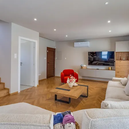 Pantio Living Villa *